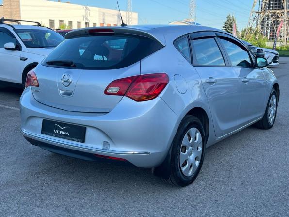 Opel Astra J с пробегом 2012 года, цена 640 000 рублей, 119701 км, хэтчбек, Автокод Объявления