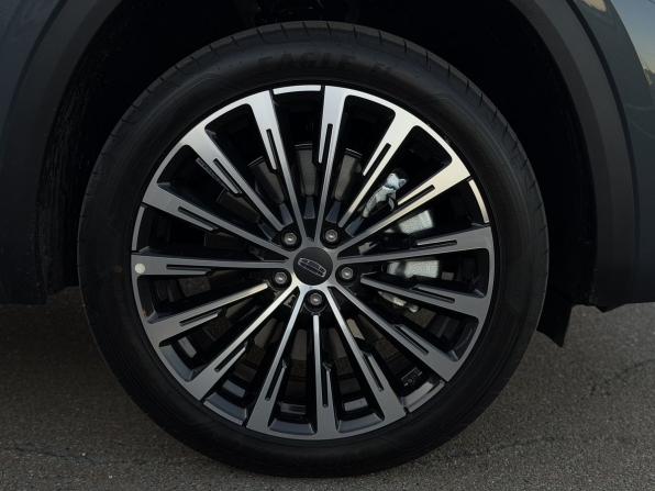 Geely Monjaro I Рестайлинг 2 (China Market) с пробегом 2026 года, цена 4 200 000 рублей, 25 км, внедорожник, Автокод Объявления