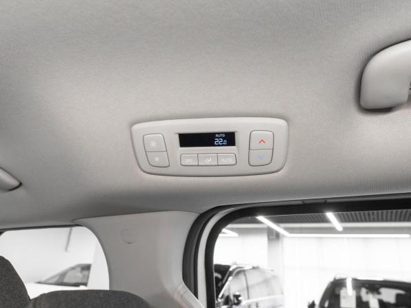 Kia Carnival IV с пробегом 2021 года, цена 3 590 000 рублей, 49923 км, минивэн, Автокод Объявления