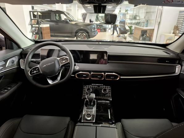 Новый JETOUR X70+ I Рестайлинг 2026 года, цена 3 099 000 рублей, внедорожник, Автокод Объявления