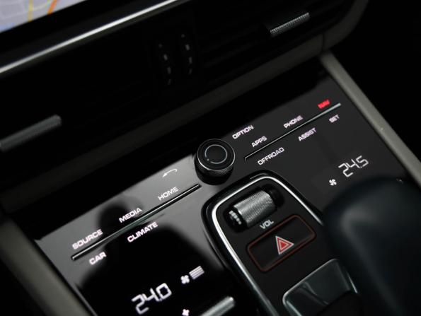 Porsche Cayenne III с пробегом 2019 года, цена 6 124 645 рублей, 123081 км, внедорожник, Автокод Объявления