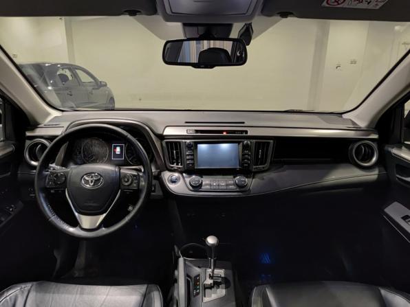 Toyota RAV4 IV (XA40) Рестайлинг с пробегом 2018 года, цена 2 955 000 рублей, 98490 км, внедорожник, Автокод Объявления