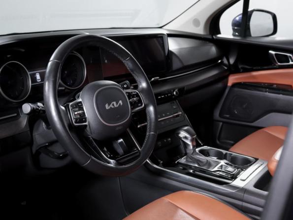 Kia Carnival IV с пробегом 2023 года, цена 3 990 000 рублей, 73444 км, минивэн, Автокод Объявления