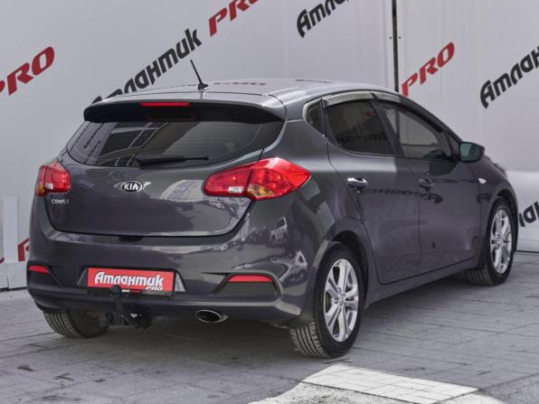 Kia Ceed II с пробегом 2014 года, цена 895 000 рублей, 210742 км, хэтчбек, Автокод Объявления