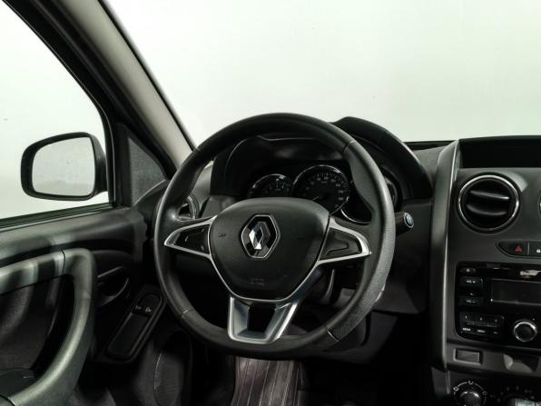 Renault Duster I Рестайлинг с пробегом 2019 года, цена 1 332 000 рублей, 118000 км, внедорожник, Автокод Объявления