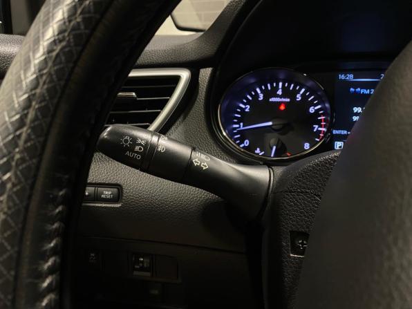 Nissan Qashqai II с пробегом 2017 года, цена 1 350 000 рублей, 138995 км, внедорожник, Автокод Объявления
