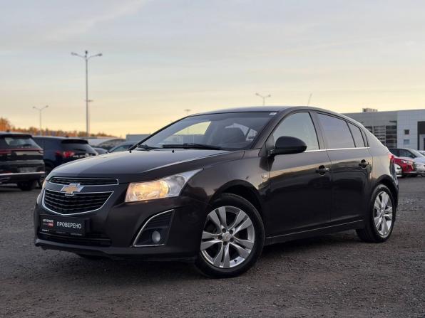 Chevrolet Cruze I Рестайлинг с пробегом 2013 года, цена 660 000 рублей, 234308 км, хэтчбек, Автокод Объявления