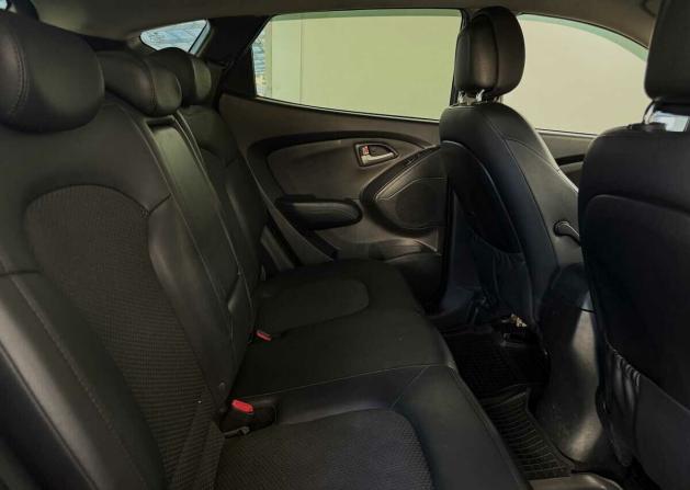 Hyundai ix35 I с пробегом 2012 года, цена 1 050 000 рублей, 179750 км, внедорожник, Автокод Объявления