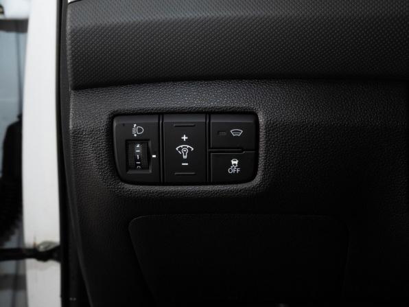 Hyundai Creta I Рестайлинг с пробегом 2021 года, цена 2 148 000 рублей, 54270 км, внедорожник, Автокод Объявления