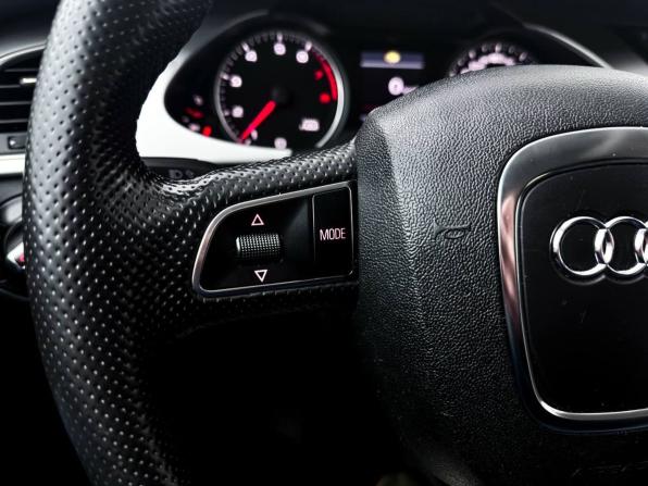 Audi A4 IV (B8) с пробегом 2010 года, цена 1 350 000 рублей, 136101 км, седан, Автокод Объявления