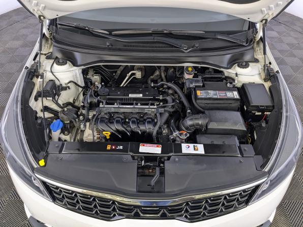 Kia Rio IV Рестайлинг с пробегом 2021 года, цена 1 781 000 рублей, 96650 км, седан, Автокод Объявления