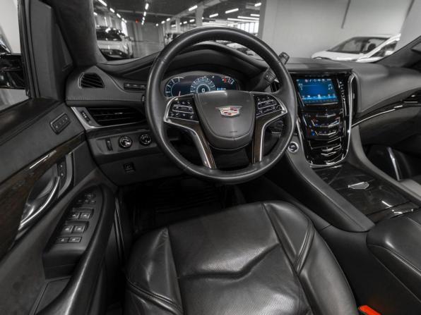 Cadillac Escalade IV с пробегом 2020 года, цена 5 190 000 рублей, 154519 км, внедорожник, Автокод Объявления