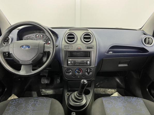 Ford Fiesta Mk5 с пробегом 2007 года, цена 370 000 рублей, 122000 км, хэтчбек, Автокод Объявления