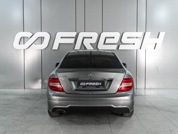 Mercedes-Benz C-Класс III (W204) Рестайлинг с пробегом 2012 года, цена 1 589 000 рублей, 218459 км, купе, Автокод Объявления