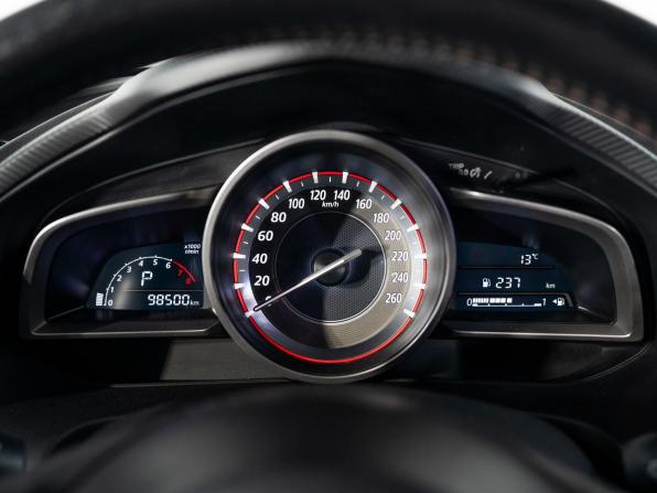 Mazda 3 III (BM) с пробегом 2013 года, цена 1 215 500 рублей, 98500 км, седан, Автокод Объявления