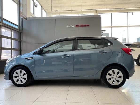 Kia Rio III Рестайлинг с пробегом 2015 года, цена 989 000 рублей, 132392 км, хэтчбек, Автокод Объявления
