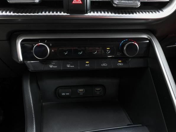 Kia K5 III с пробегом 2021 года, цена 1 850 000 рублей, 150000 км, седан, Автокод Объявления