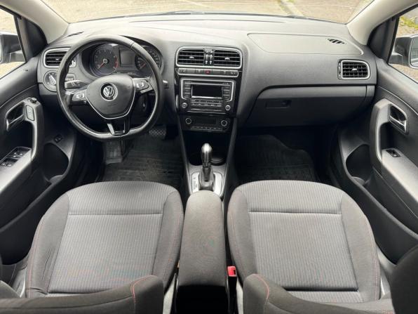 Volkswagen Polo V Рестайлинг с пробегом 2017 года, цена 929 000 рублей, 195640 км, седан, Автокод Объявления