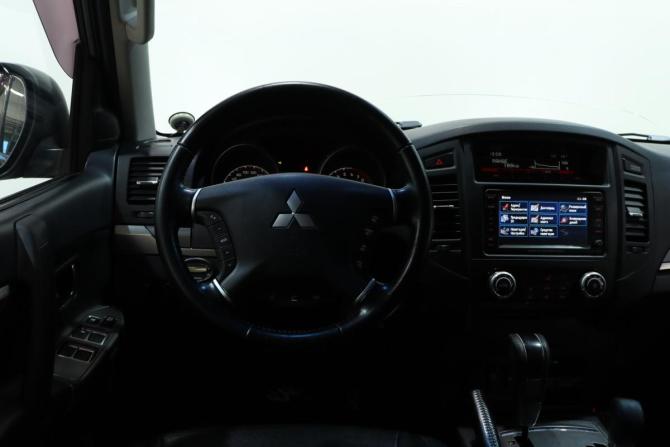 Mitsubishi Pajero IV Рестайлинг 1 с пробегом 2012 года, цена 1 930 000 рублей, 231966 км, внедорожник, Автокод Объявления