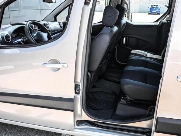 Peugeot Partner II с пробегом 2008 года, цена 619 000 рублей, 177547 км, компактвэн, Автокод Объявления