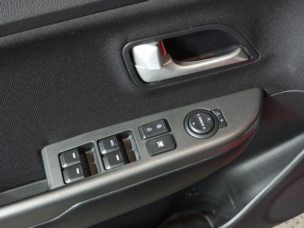 Kia Rio III Рестайлинг с пробегом 2015 года, цена 1 080 000 рублей, 180646 км, седан, Автокод Объявления