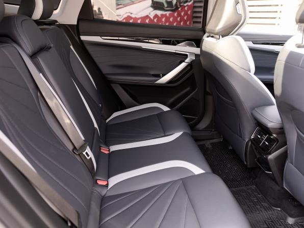 Geely Atlas II с пробегом 2023 года, цена 2 617 000 рублей, 56163 км, внедорожник, Автокод Объявления