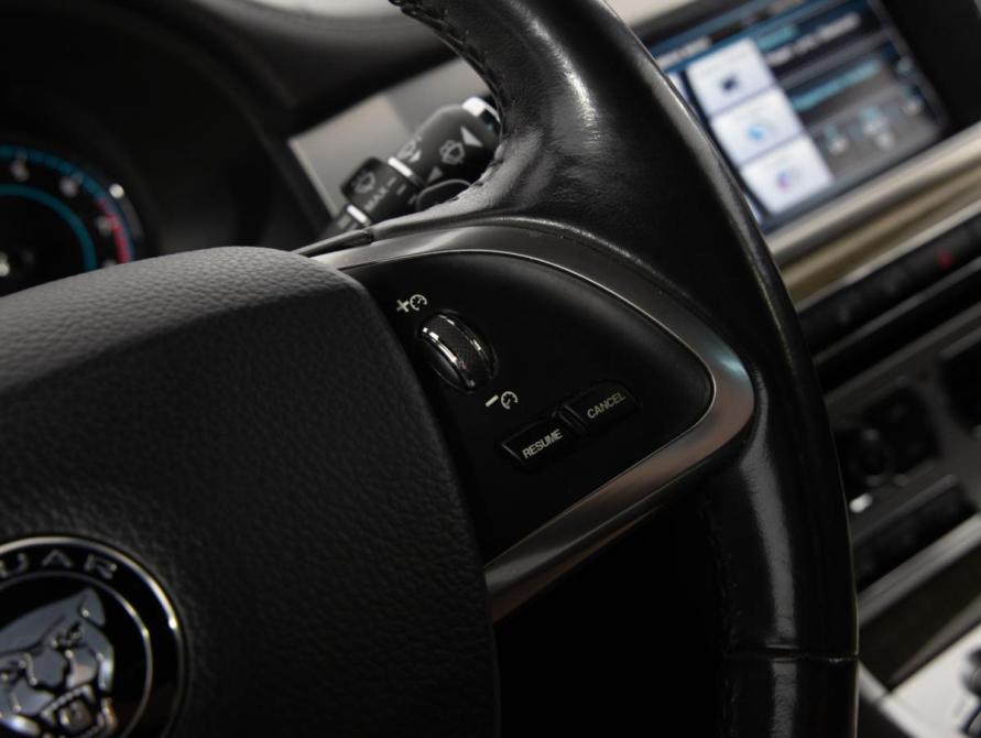 Jaguar XF I Рестайлинг Санкт-Петербург  - изображение 19
