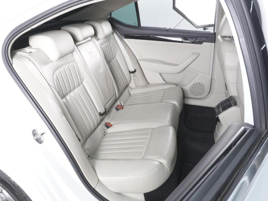 Skoda Superb III Ростов-на-Дону  - изображение 7