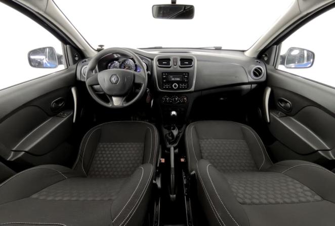 Renault Logan II с пробегом 2016 года, цена 850 000 рублей, 139142 км, седан, Автокод Объявления