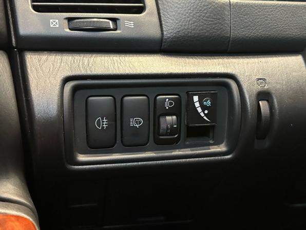 Toyota Camry V (XV30) с пробегом 2003 года, цена 699 990 рублей, 247786 км, седан, Автокод Объявления