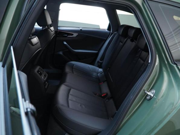 Audi A4 V (B9) Рестайлинг с пробегом 2022 года, цена 3 150 000 рублей, 100268 км, универсал, Автокод Объявления