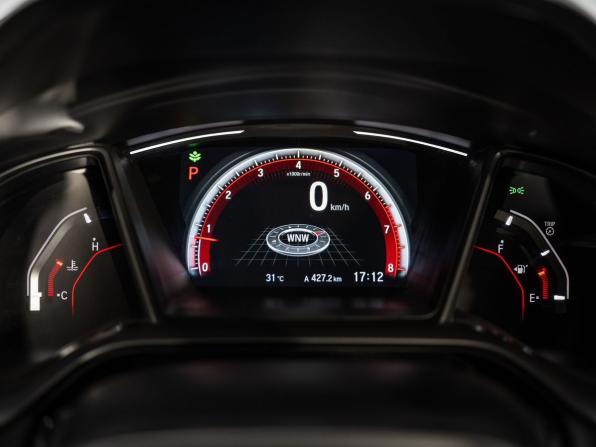 Honda Civic X с пробегом 2018 года, цена 1 980 500 рублей, 55000 км, хэтчбек, Автокод Объявления