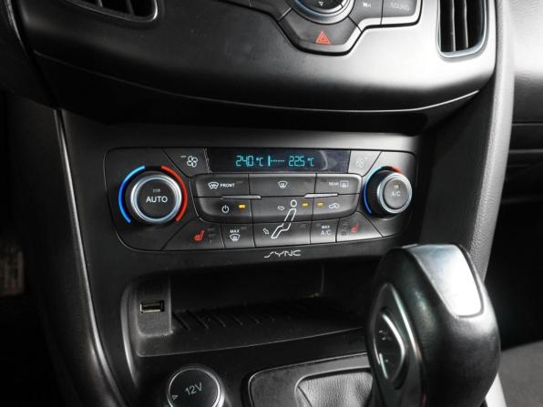 Ford Focus III Рестайлинг с пробегом 2016 года, цена 1 169 000 рублей, 120313 км, седан, Автокод Объявления