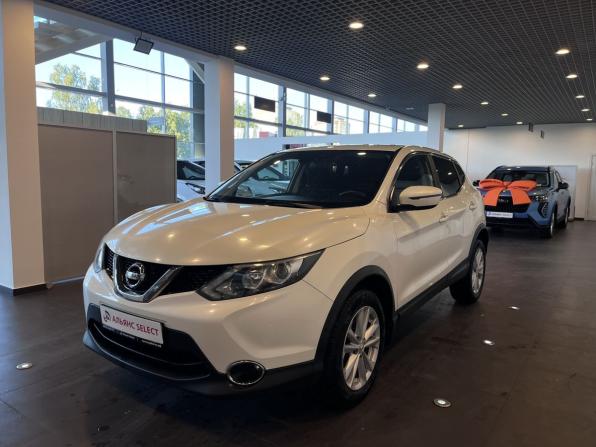Nissan Qashqai II с пробегом 2018 года, цена 1 780 000 рублей, 110169 км, внедорожник, Автокод Объявления