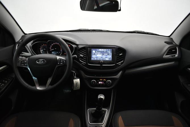 Lada (ВАЗ) Vesta I с пробегом 2018 года, цена 915 000 рублей, 79511 км, седан, Автокод Объявления