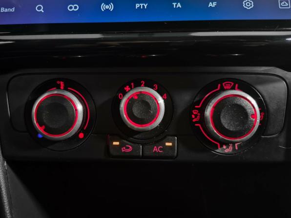 Volkswagen Polo V с пробегом 2012 года, цена 529 000 рублей, 267427 км, седан, Автокод Объявления