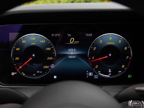 Mercedes-Benz E-Класс V (W213 S213 C238) Рестайлинг с пробегом 2021 года, цена 4 513 000 рублей, 48826 км, седан, Автокод Объявления