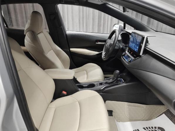 Toyota Levin XII (E210) с пробегом 2020 года, цена 1 850 000 рублей, 82700 км, седан, Автокод Объявления