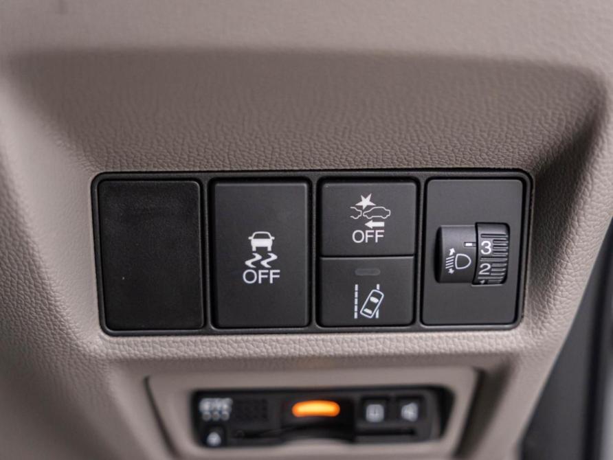 Honda Stepwgn V Рестайлинг Краснодар  - изображение 22