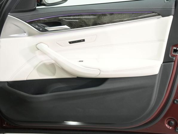 BMW 5 серии VII (G30/G31/G38) Рестайлинг с пробегом 2020 года, цена 6 850 000 рублей, 66800 км, седан, Автокод Объявления
