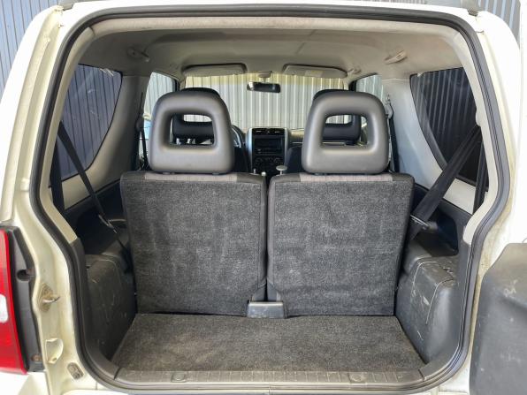 Suzuki Jimny III Рестайлинг 1 с пробегом 2008 года, цена 827 000 рублей, 191348 км, внедорожник, Автокод Объявления