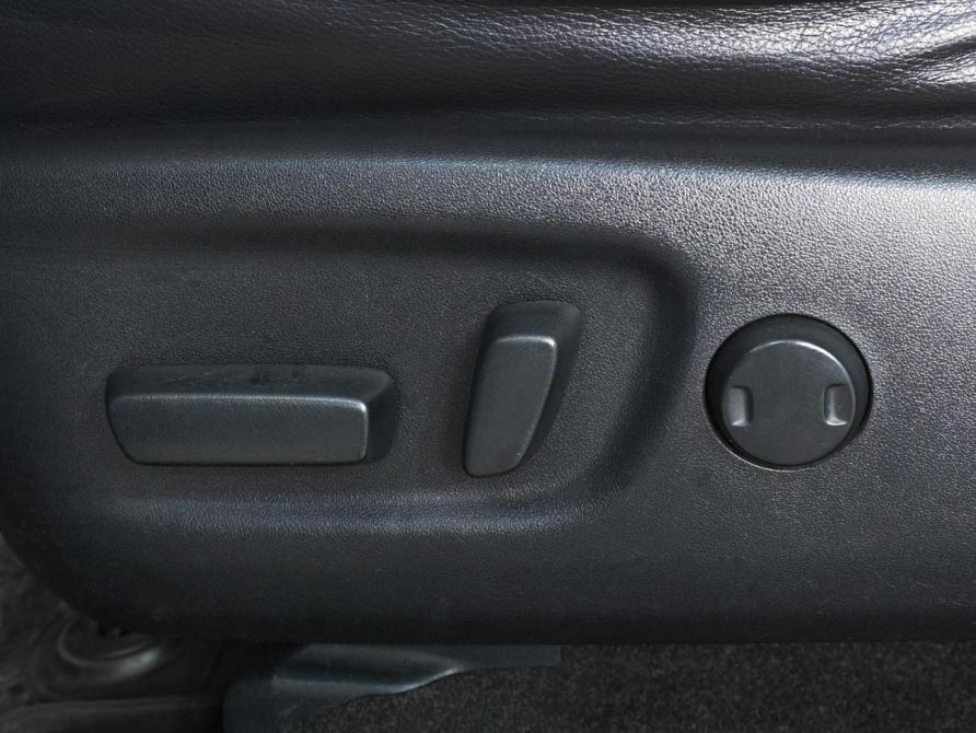 Toyota RAV4 IV (XA40) Рестайлинг Ростов-на-Дону  - изображение 20