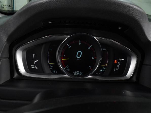 Volvo XC70 II Рестайлинг с пробегом 2014 года, цена 1 939 000 рублей, 232096 км, универсал, Автокод Объявления