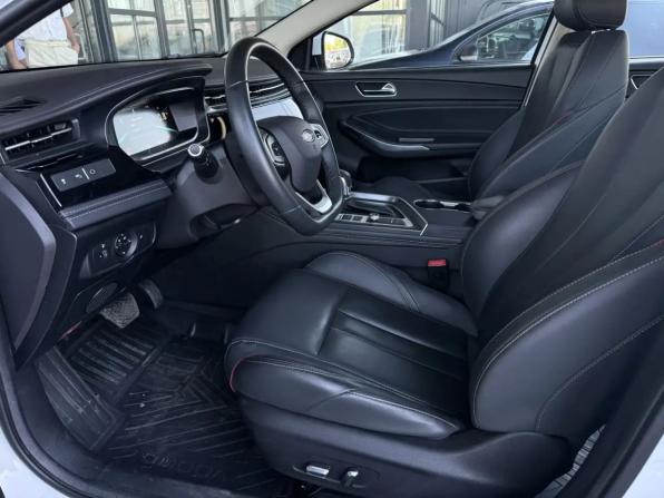 Omoda S5 с пробегом 2023 года, цена 1 450 000 рублей, 21798 км, седан, Автокод Объявления