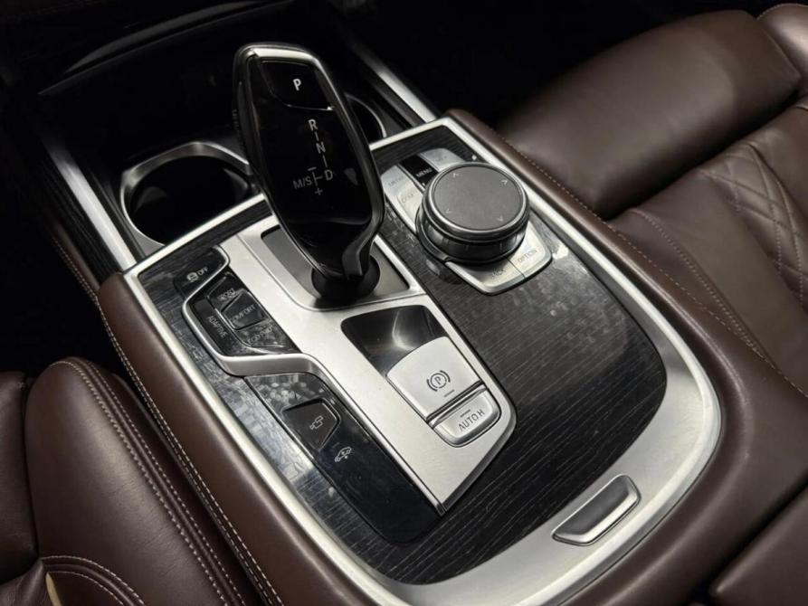 BMW 7 серии VI (G11/G12) Набережные Челны  - изображение 13