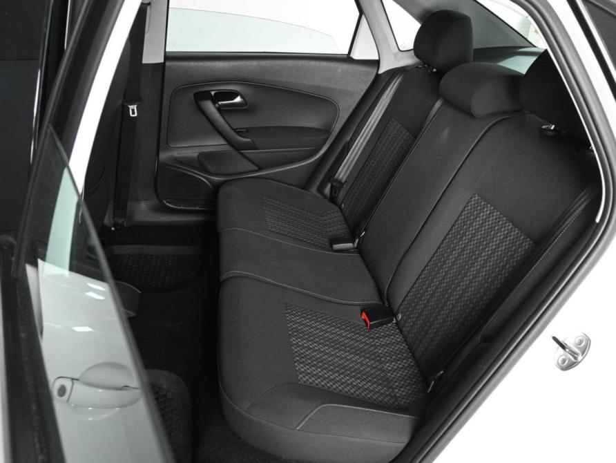 Volkswagen Polo V Рестайлинг Ростов-на-Дону  - изображение 9