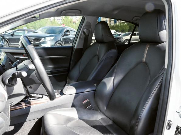 Toyota Camry VIII (XV70) с пробегом 2019 года, цена 2 890 000 рублей, 117466 км, седан, Автокод Объявления