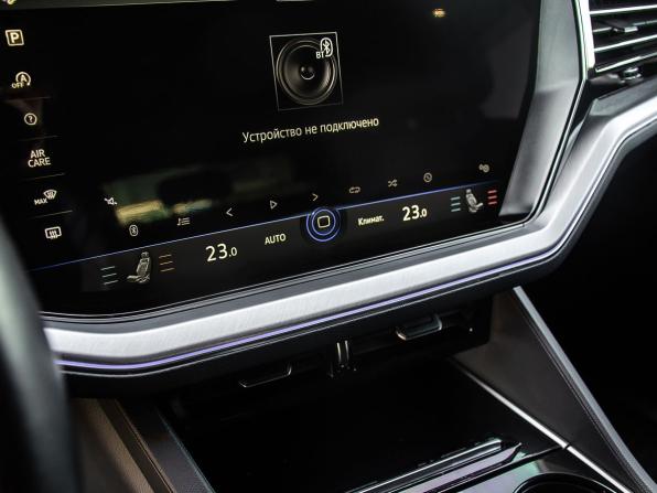 Volkswagen Touareg III с пробегом 2018 года, цена 3 730 000 рублей, 210815 км, внедорожник, Автокод Объявления