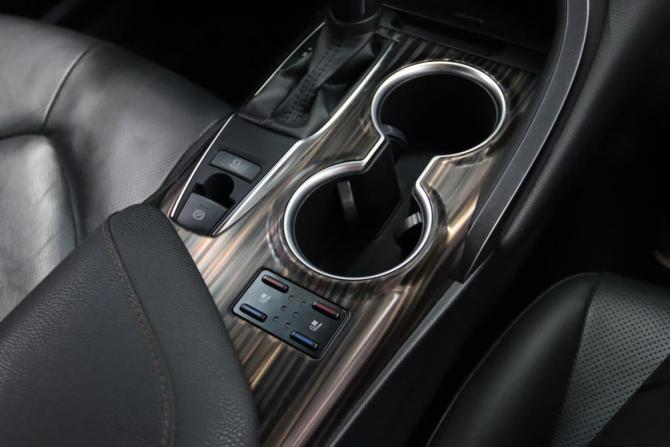 Toyota Camry VIII (XV70) с пробегом 2019 года, цена 2 775 750 рублей, 87201 км, седан, Автокод Объявления