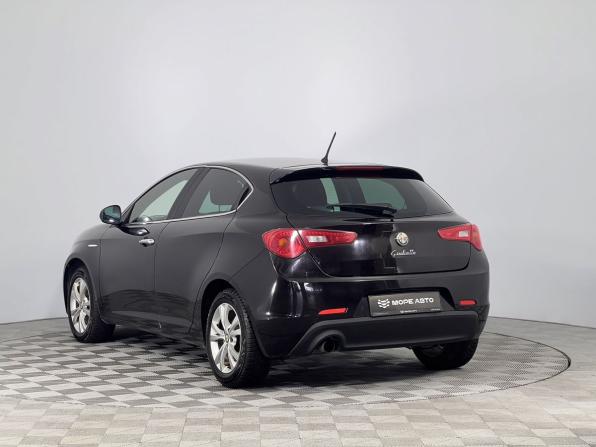 Alfa Romeo Giulietta III с пробегом 2011 года, цена 700 000 рублей, 227493 км, хэтчбек, Автокод Объявления